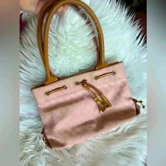 Vintage Dooney & Bourke Signature Monogram Tote Bag Pink Canvas Leather Handles - Picture 1 of 16